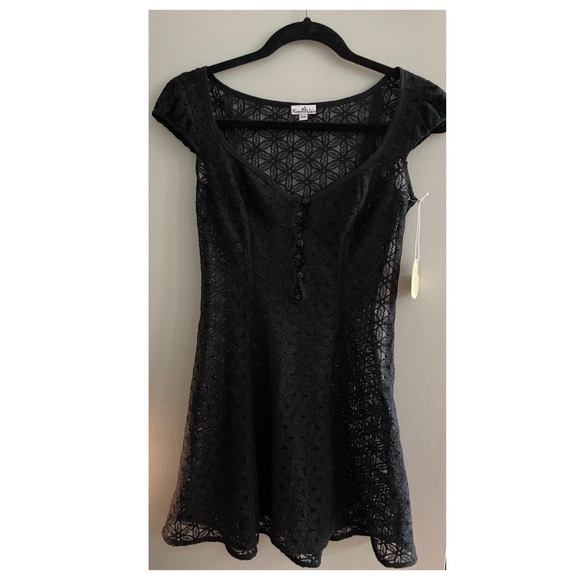 Mirror Palais Micro Maria in Black Eyelet - XS - Picture 5 of 5